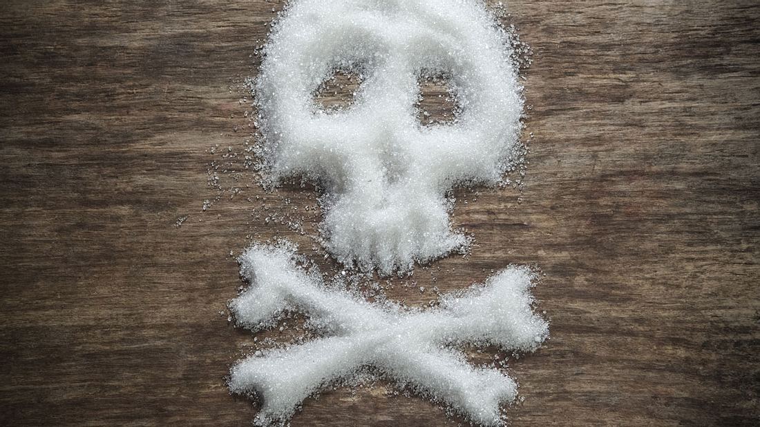 Zucker ist nichts für Sixpack-Träger (Symbolfoto). Zucker ist nichts für Sixpack-Träger (Symbolfoto).